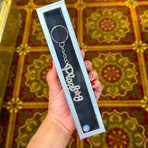 Y2K NWT PLAYBOY SILVER LOGO KEYCHAIN